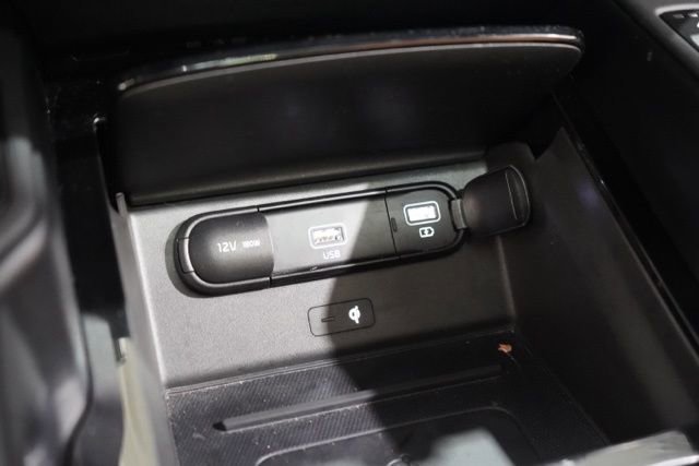 Used 2022 Kia Telluride SX image 29