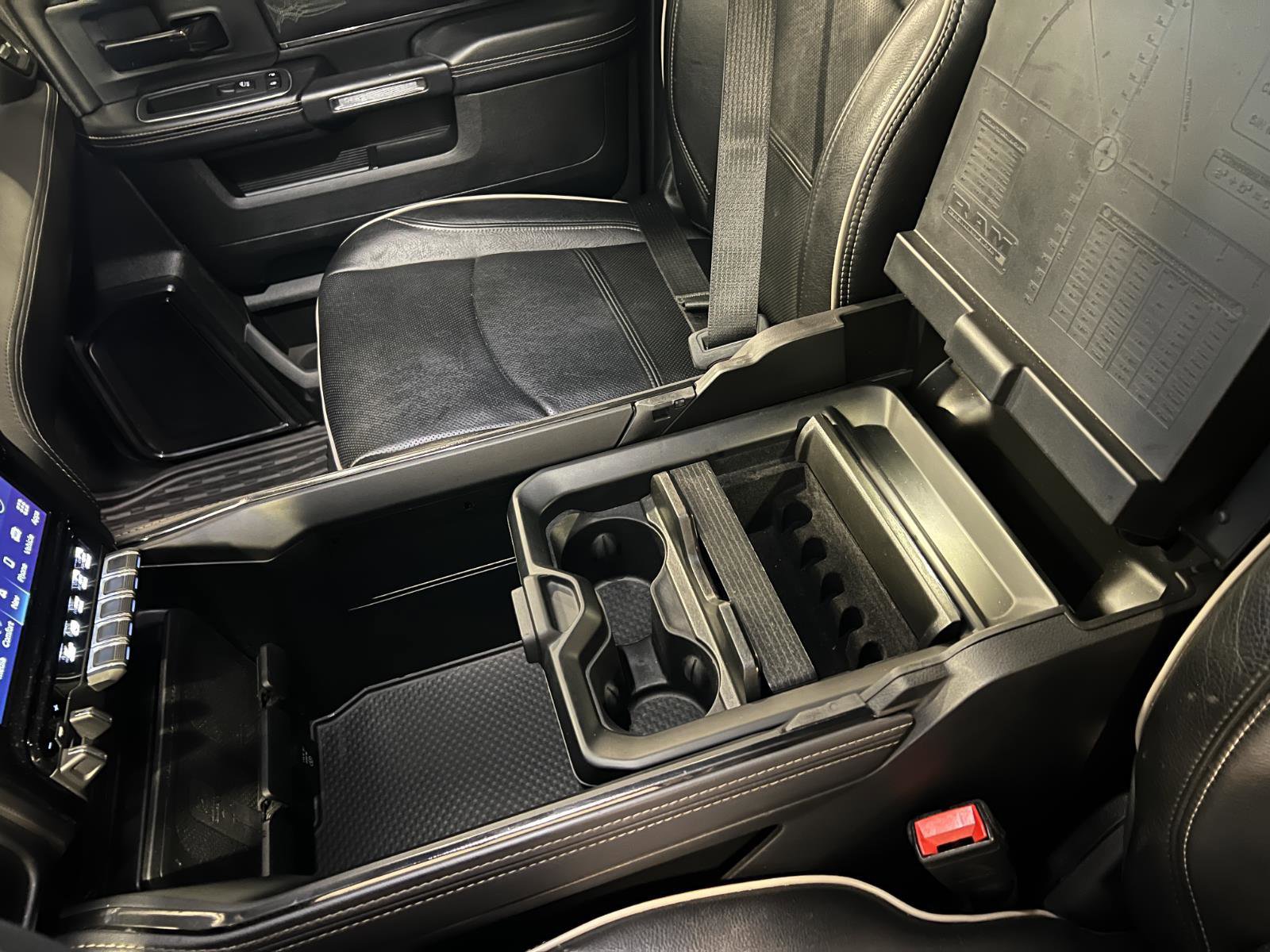 Used 2023 RAM 2500 Limited image 21