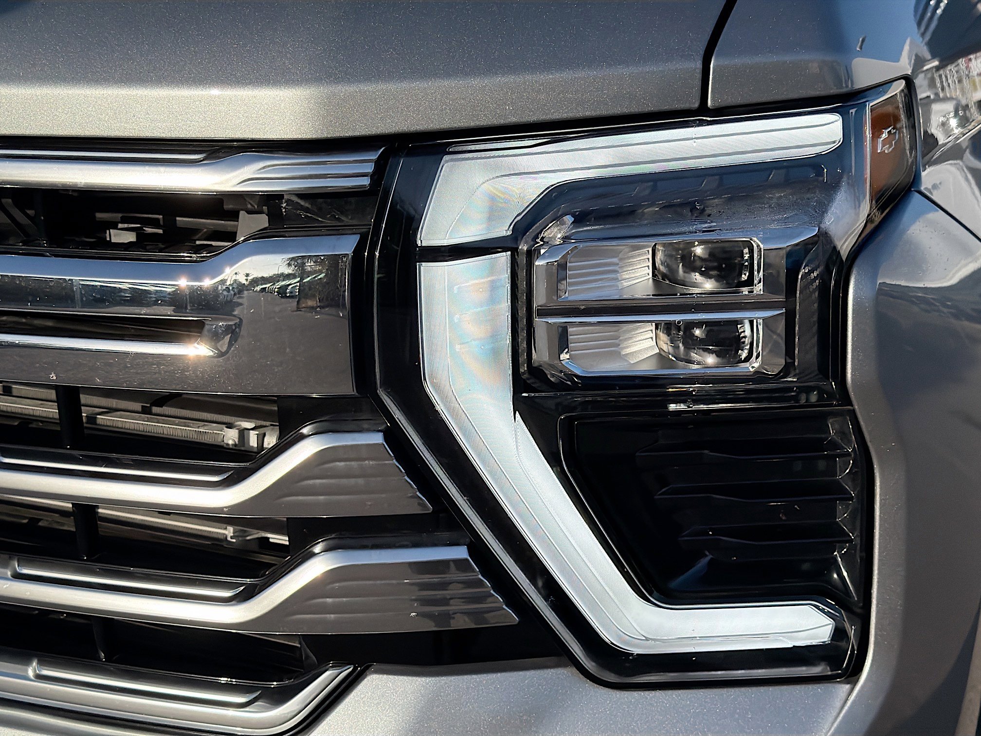 Used 2025 Chevrolet Silverado 2500 High Country w/ Technology Package image 9