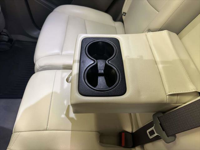 Used 2023 Cadillac XT6 Premium Luxury image 11