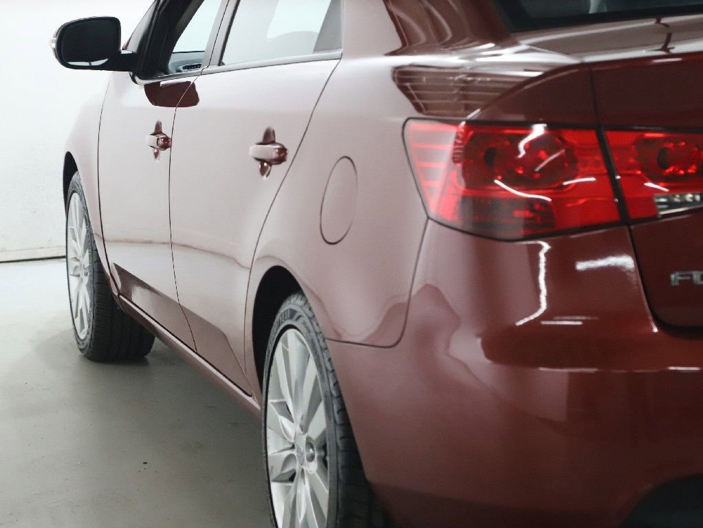 Used 2010 Kia Forte SX image 42
