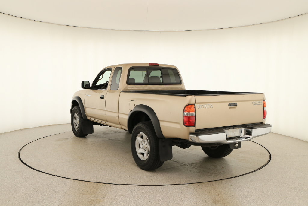 Used 2004 Toyota Tacoma PreRunner RWD image 4