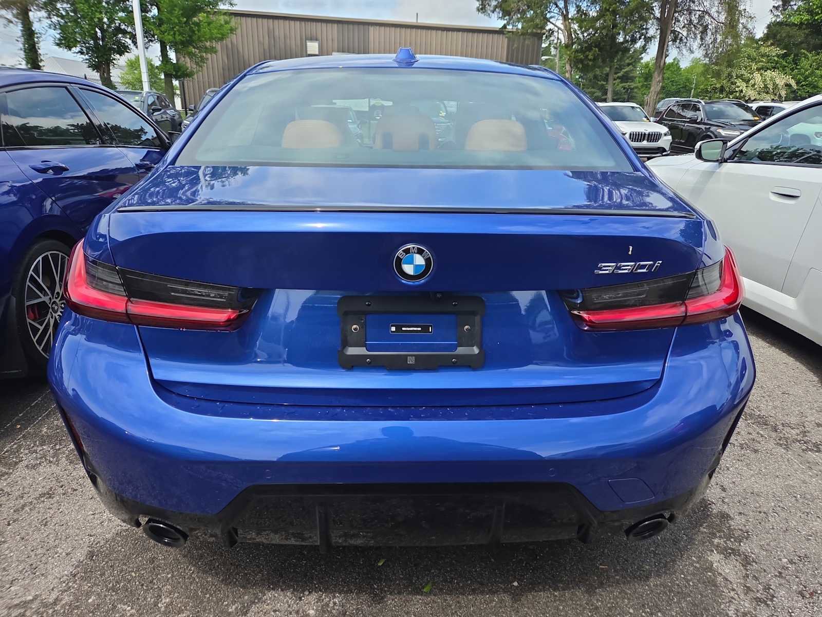 New 2026 BMW 330i Sedan w/ M Sport Package RWD image 6