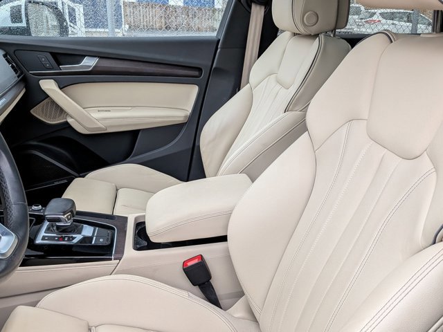 Used 2023 Audi Q5 2.0T Premium Plus w/ Premium Plus Package image 17