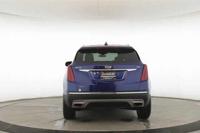 Used 2025 Cadillac XT5 Premium Luxury image 11