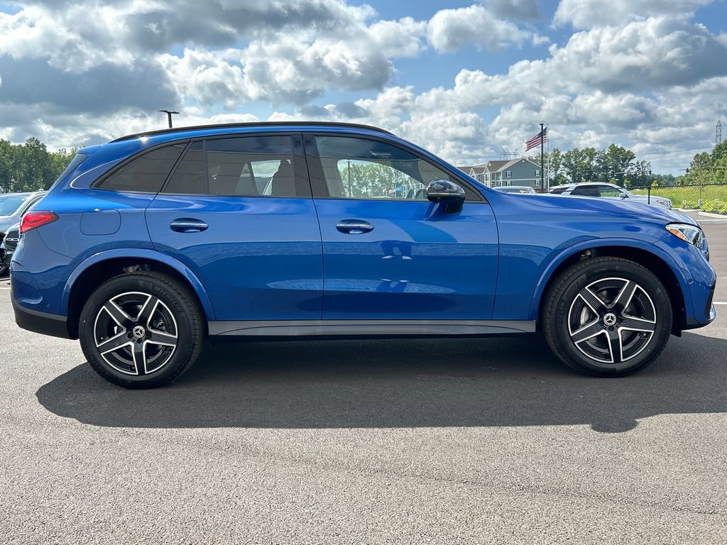New 2027 Mercedes-Benz GLC 300 4MATIC image 9