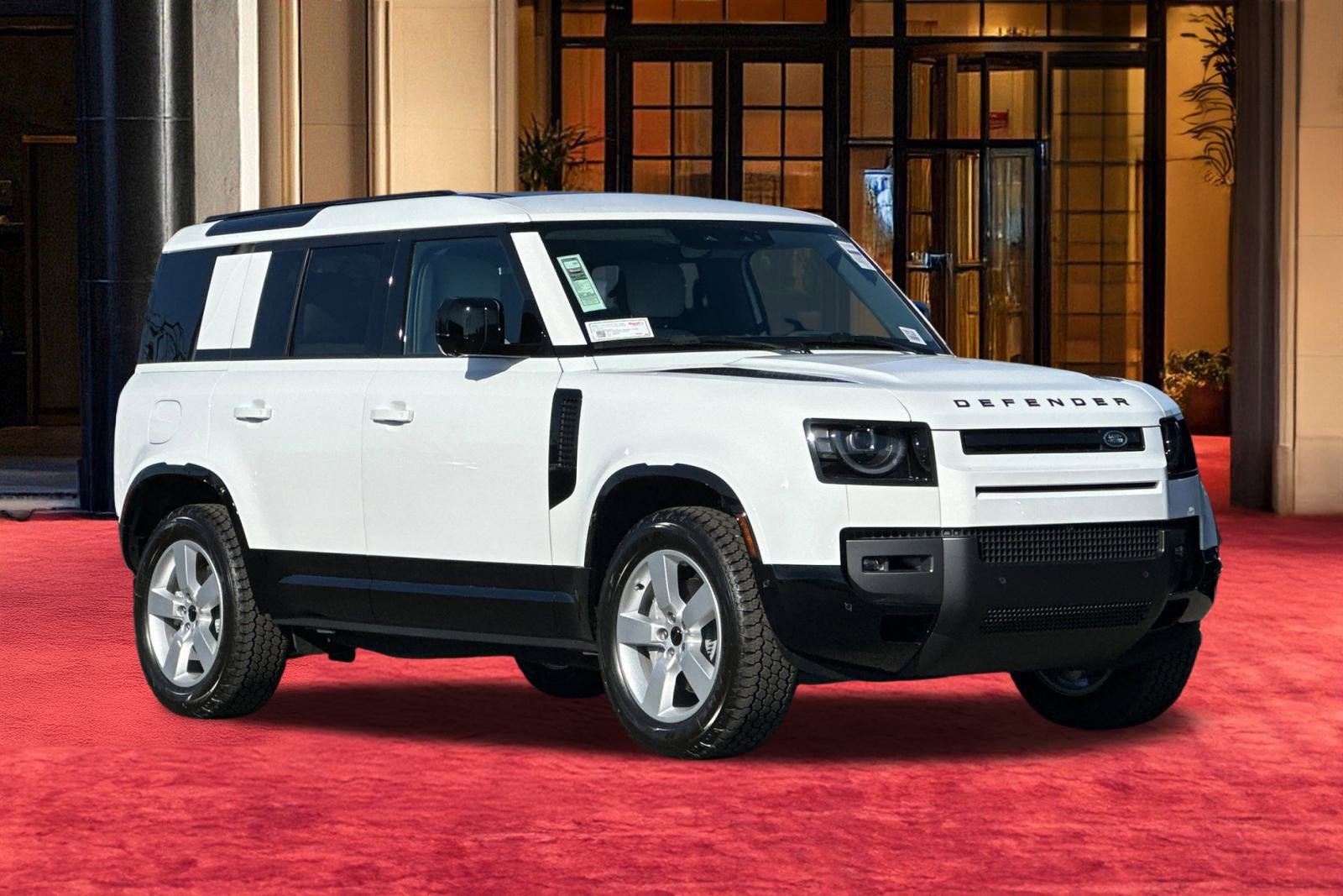 New 2026 Land Rover Defender 110 X-Dynamic SE image 8