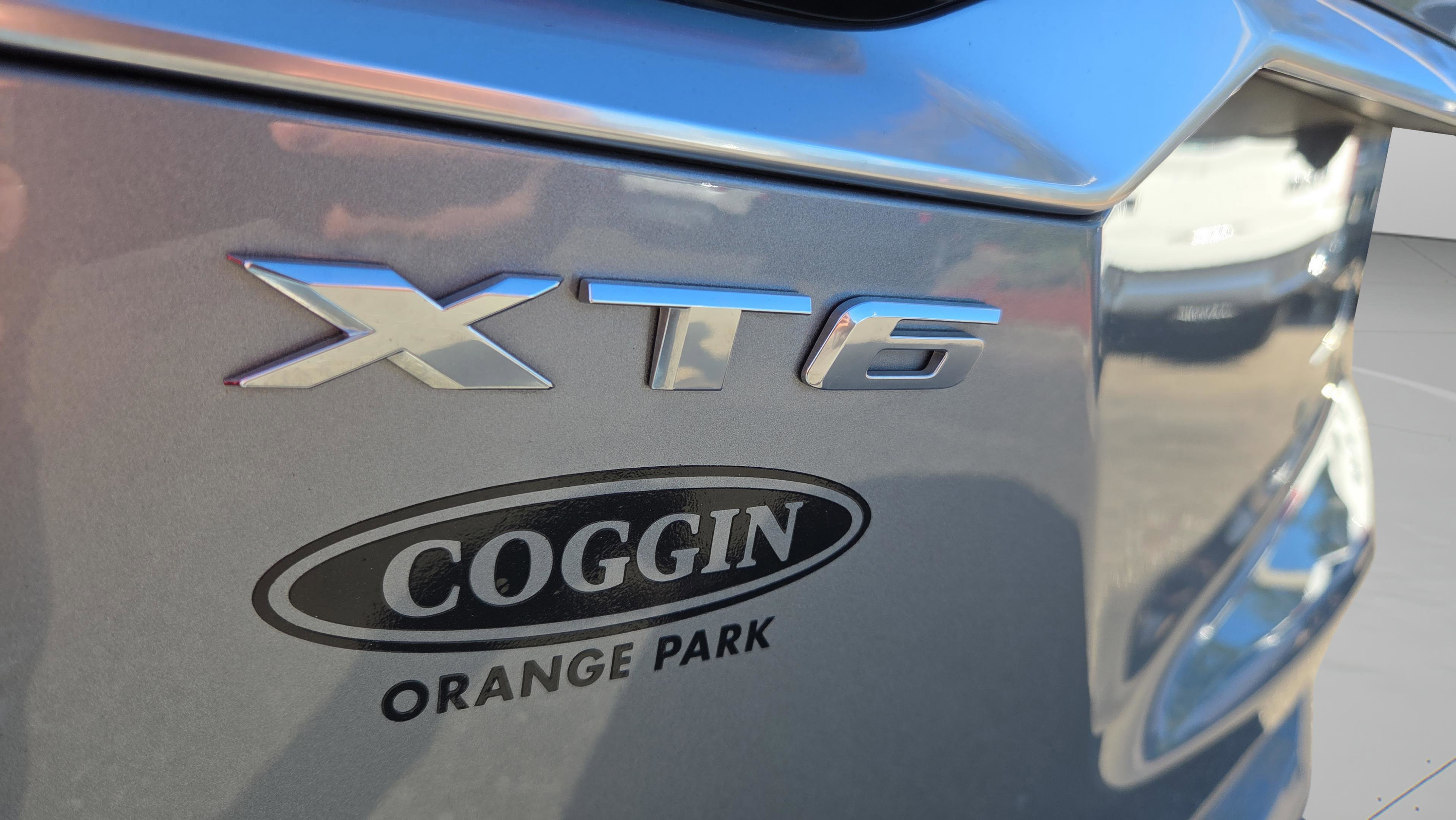 Used 2024 Cadillac XT6 Premium Luxury w/ Technology Package image 31