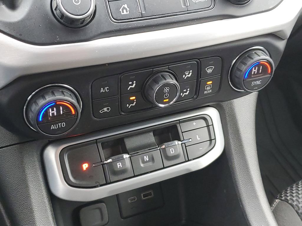 Certified 2021 GMC Acadia SLE w/ Driver Convenience Package image 19