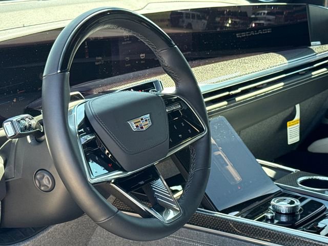 Used 2025 Cadillac Escalade V image 20