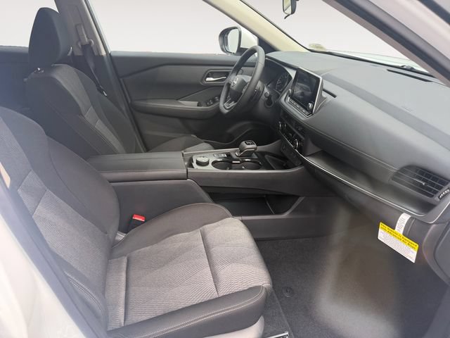 New 2026 Nissan Rogue SV w/ Cold Weather Package AWD/4WD image 11