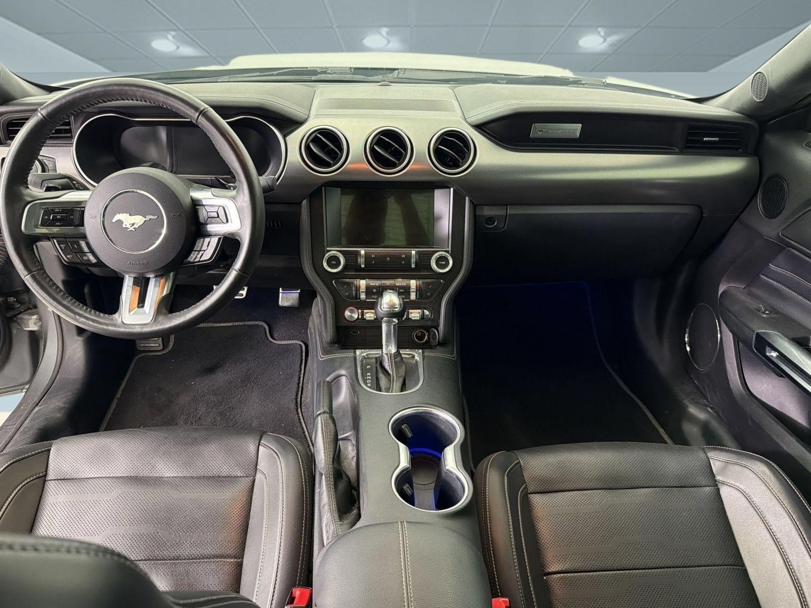 Used 2022 Ford Mustang GT Premium w/ Equipment Group 401A RWD image 16