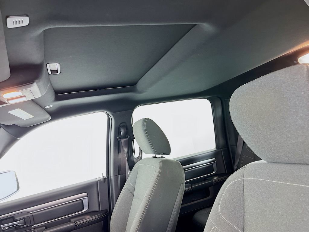 Used 2021 RAM 1500 Classic Warlock image 24