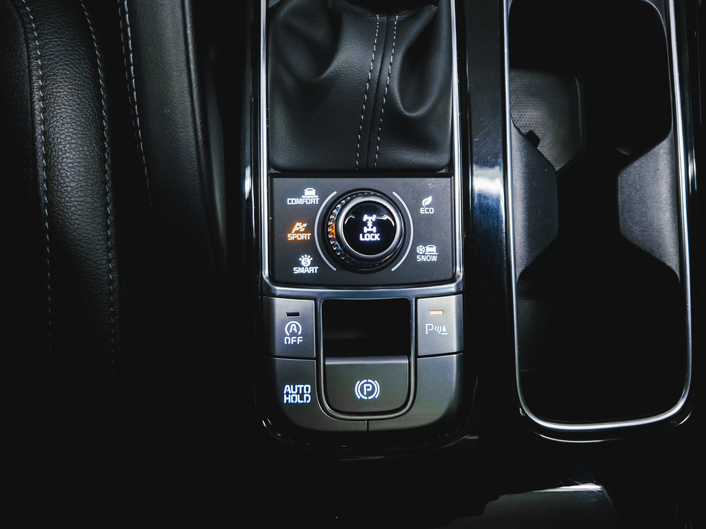 Used 2025 Kia Telluride EX X-Line AWD/4WD image 33