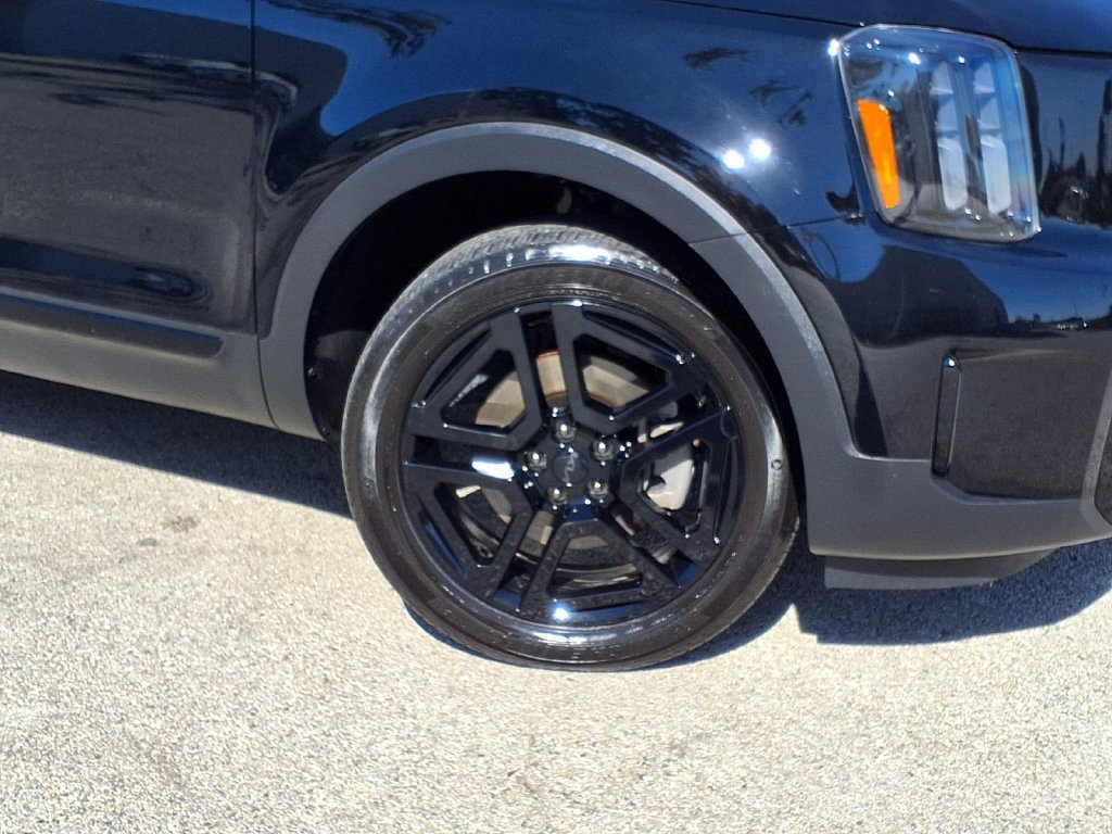 Used 2025 Kia Telluride SX Prestige X-Line AWD/4WD image 3