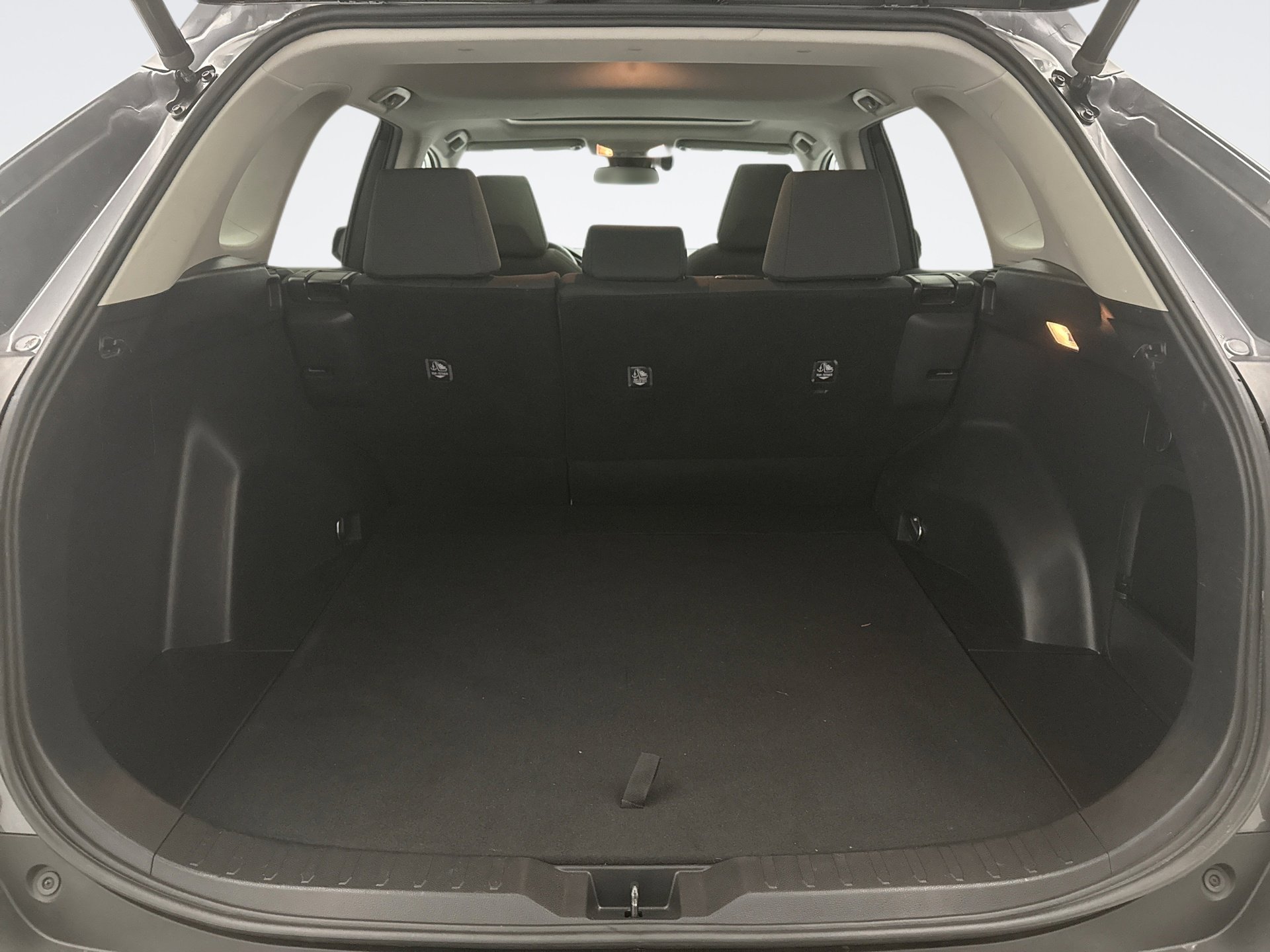 Used 2021 Toyota RAV4 XLE w/ Convenience Package AWD/4WD image 20