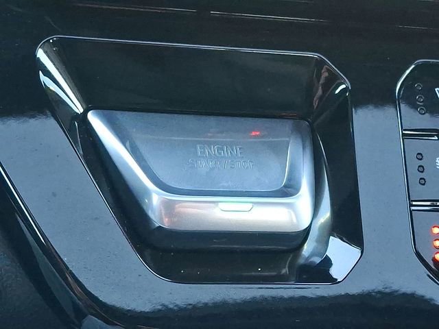 Certified 2025 GMC Sierra 1500 AT4 w/ AT4 Premium Package image 17