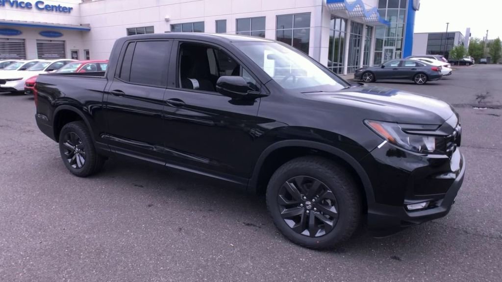 New 2025 Honda Ridgeline Sport image 2