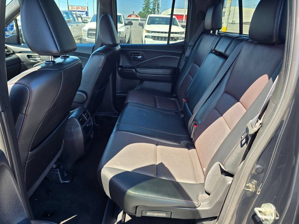 Used 2020 Honda Ridgeline Black Edition image 14