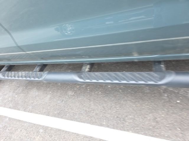 Used 2025 Chevrolet Silverado 1500 ZR2 image 14