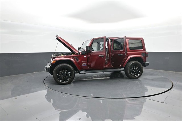 Used 2021 Jeep Wrangler Unlimited Sahara w/ Cold Weather Group image 41