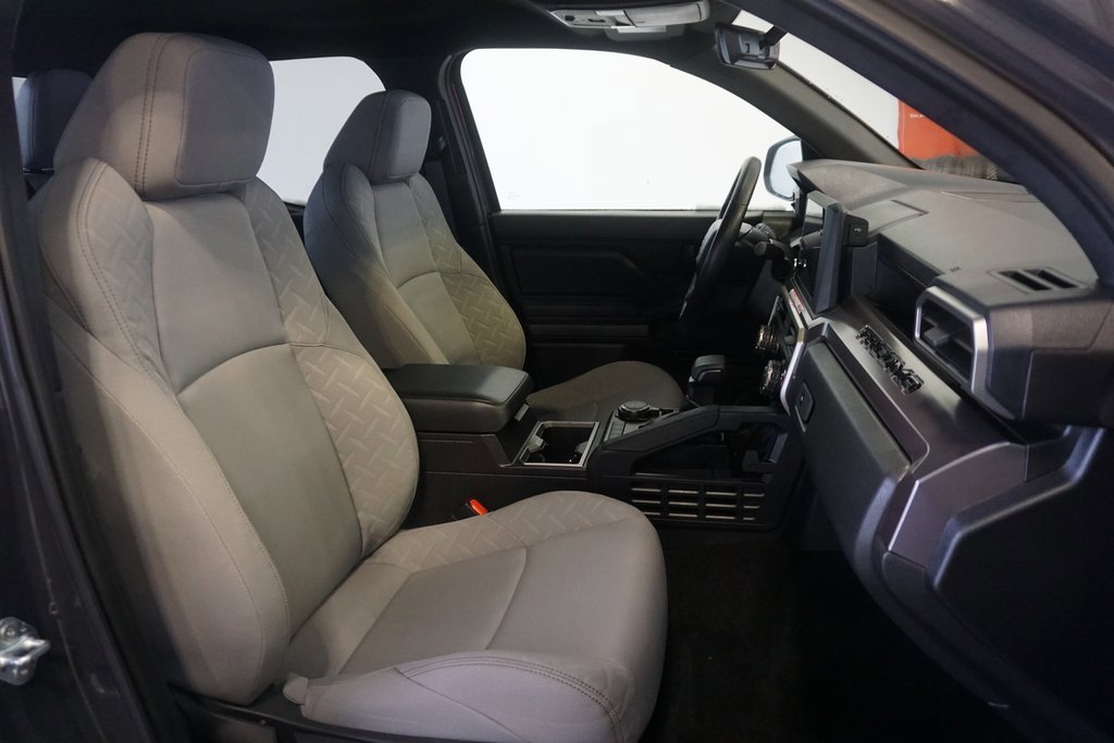 Used 2025 Toyota Tacoma SR5 image 22