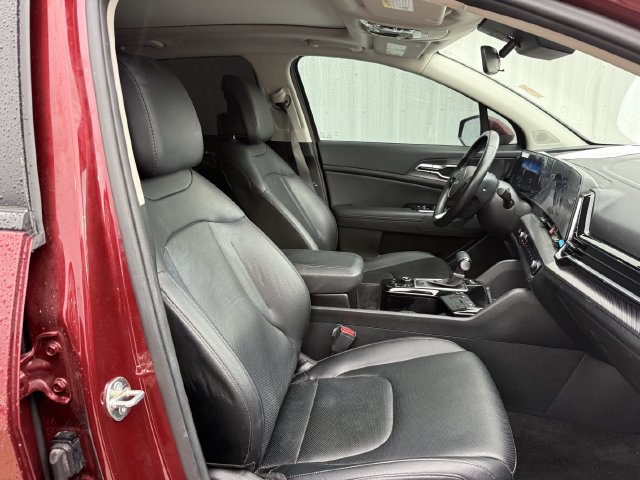 Used 2025 Kia Sportage SX FWD image 30