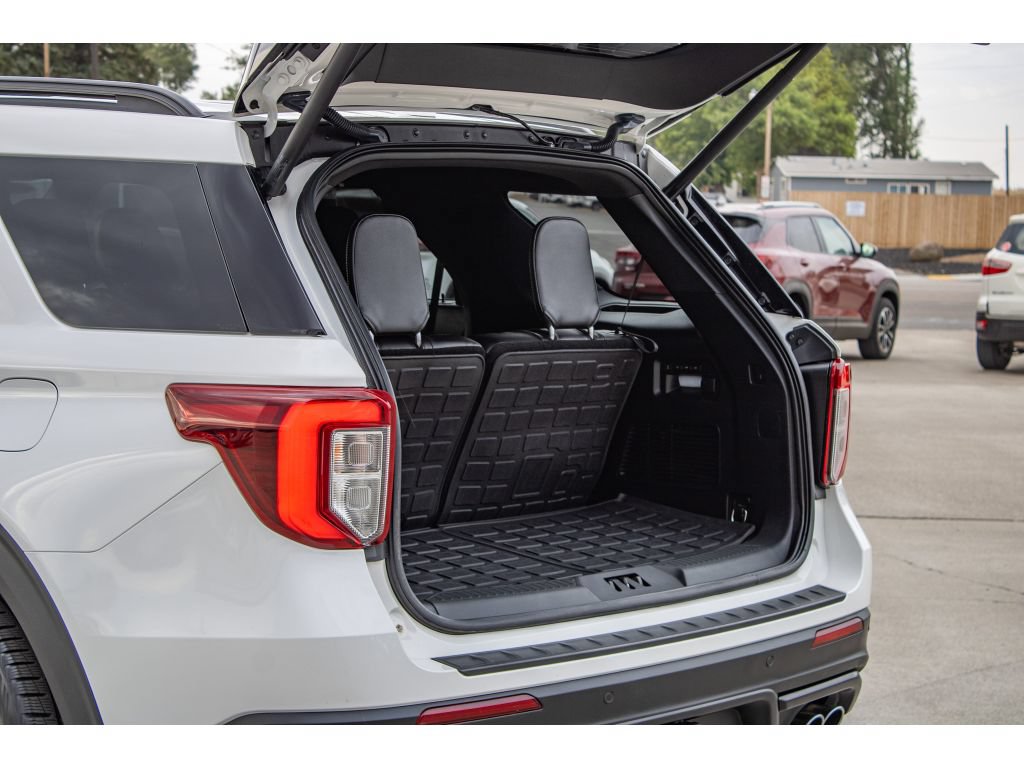 Used 2022 Ford Explorer ST w/ Equipment Group 401A AWD/4WD image 10