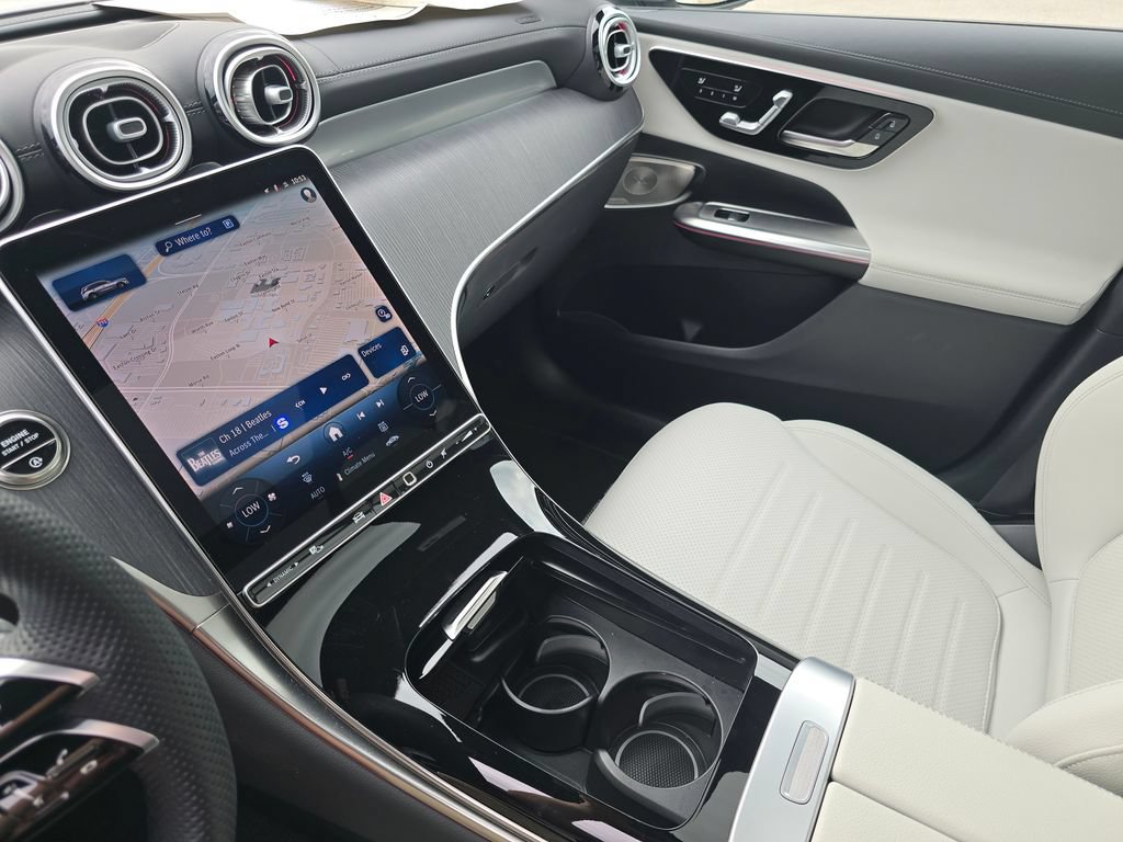 Certified 2026 Mercedes-Benz GLC 300 4MATIC image 31