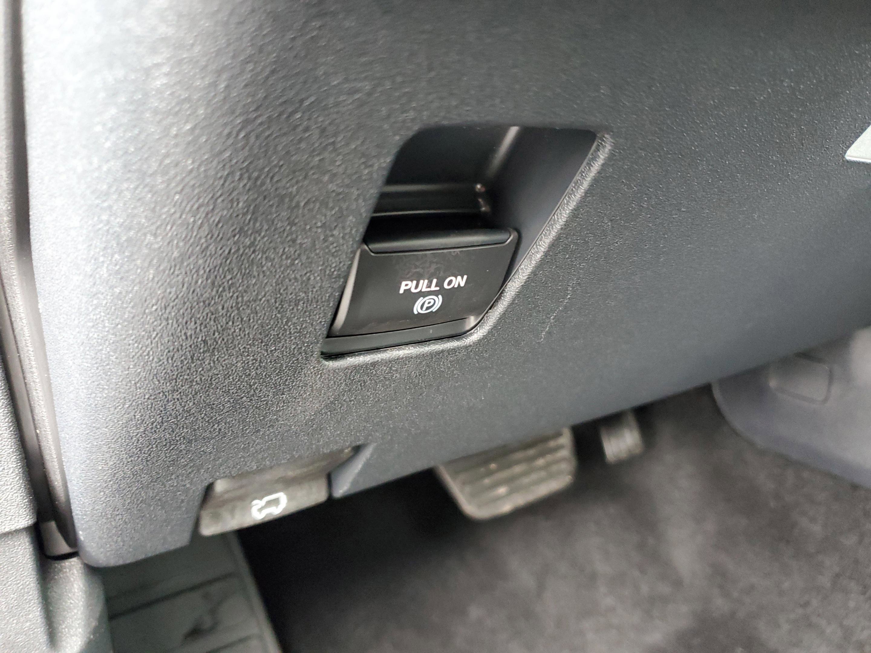 New 2025 Ford Bronco 4-Door image 15