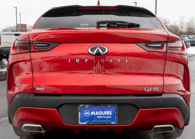 Used 2023 INFINITI QX55 Essential image 7