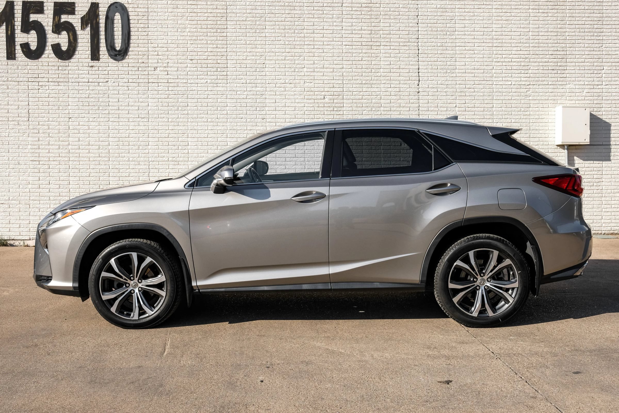 Used 2017 Lexus RX 350 FWD w/ Premium Package image 12