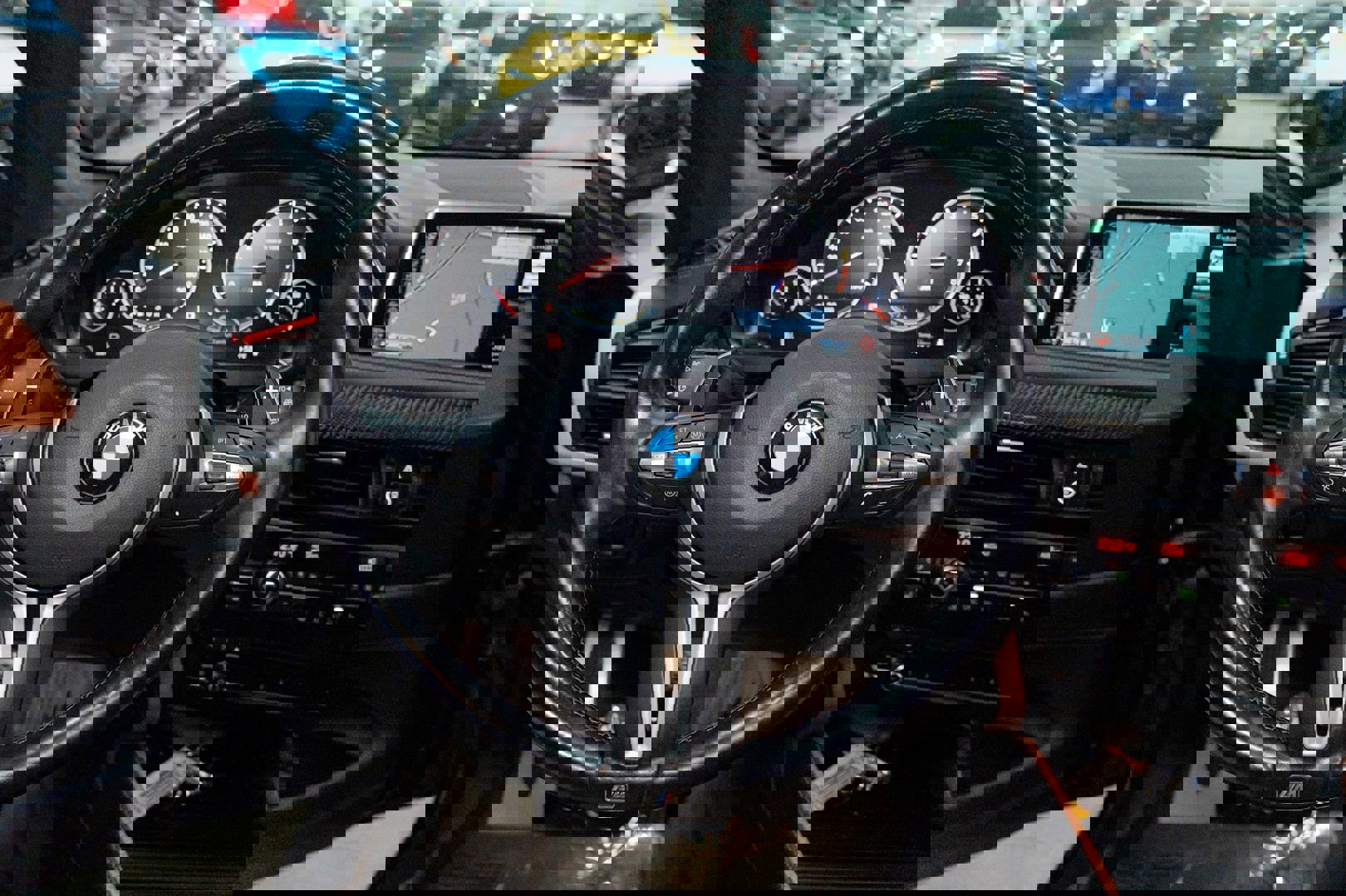 Used 2016 BMW X5 M image 40