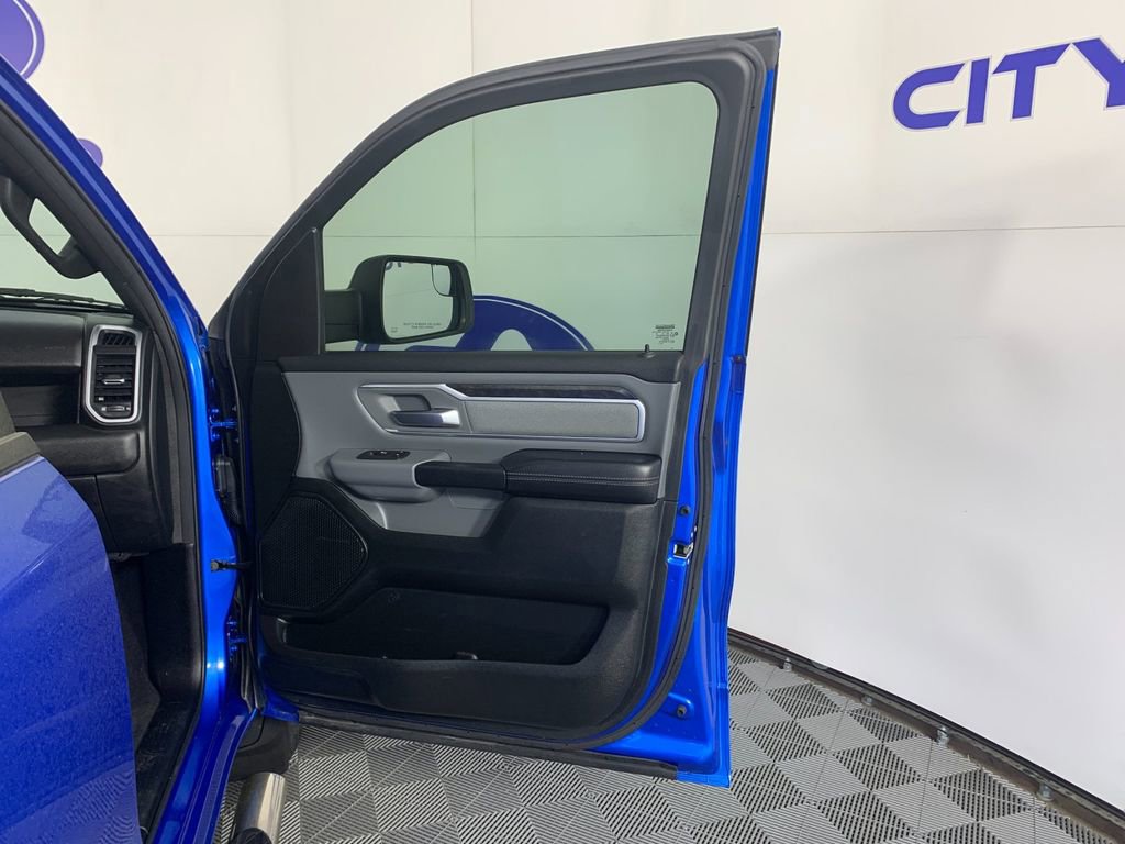 Used 2021 RAM 1500 Big Horn AWD/4WD image 38