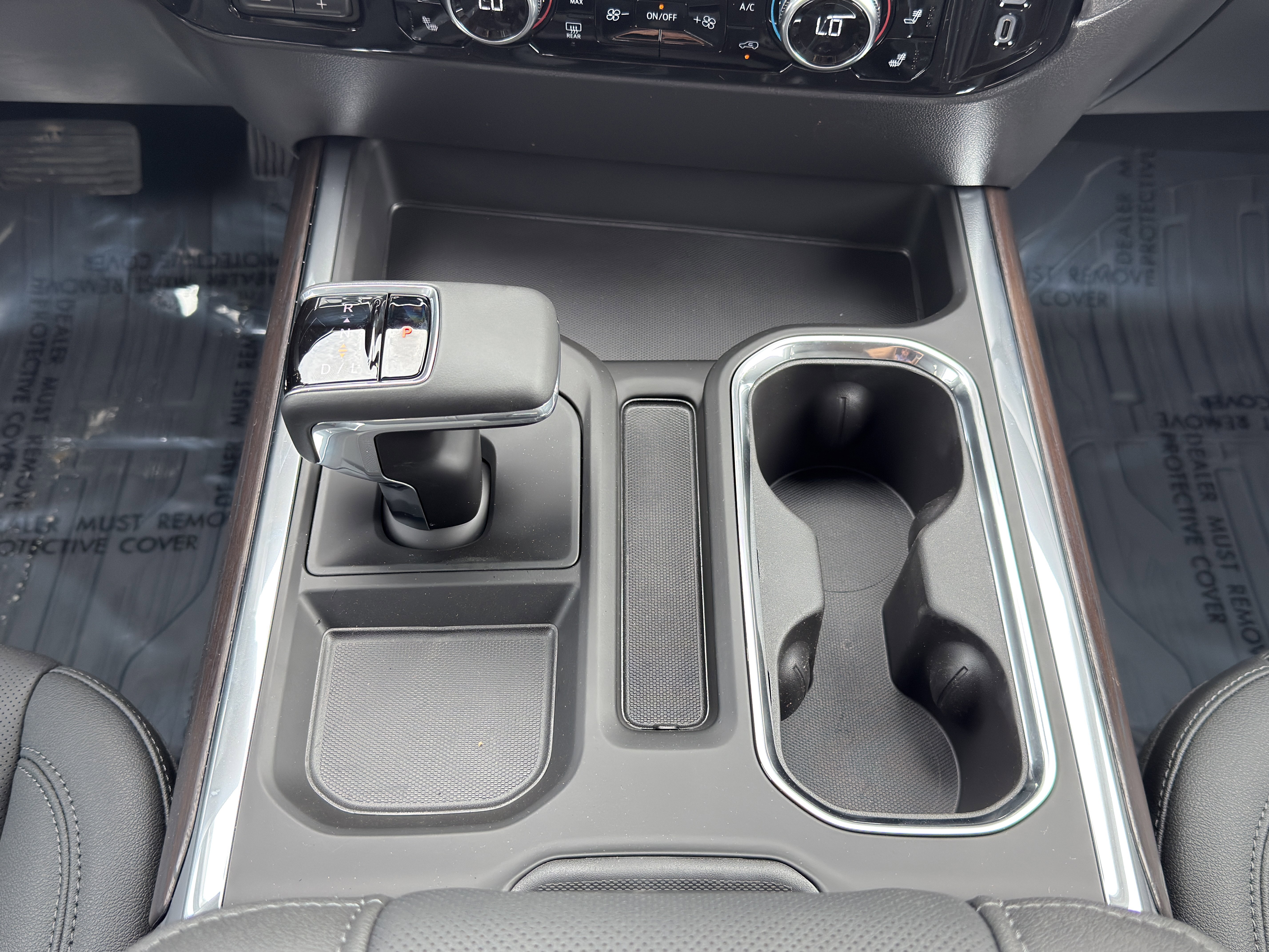 New 2026 GMC Sierra 1500 SLT w/ SLT Premium Package image 36