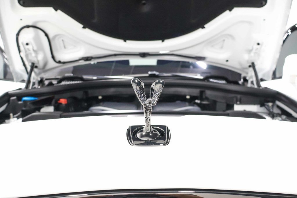 Used 2025 Rolls-Royce Cullinan Black Badge AWD/4WD image 63