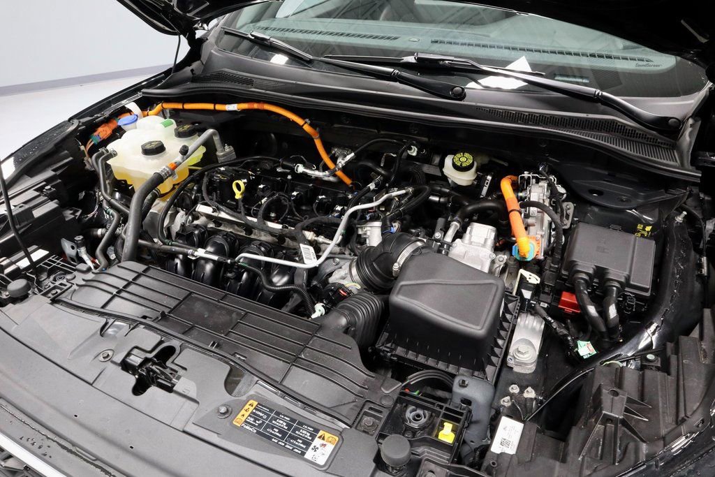 Certified 2025 Ford Escape ST-Line Elite w/ Tech Pack #1 image 17