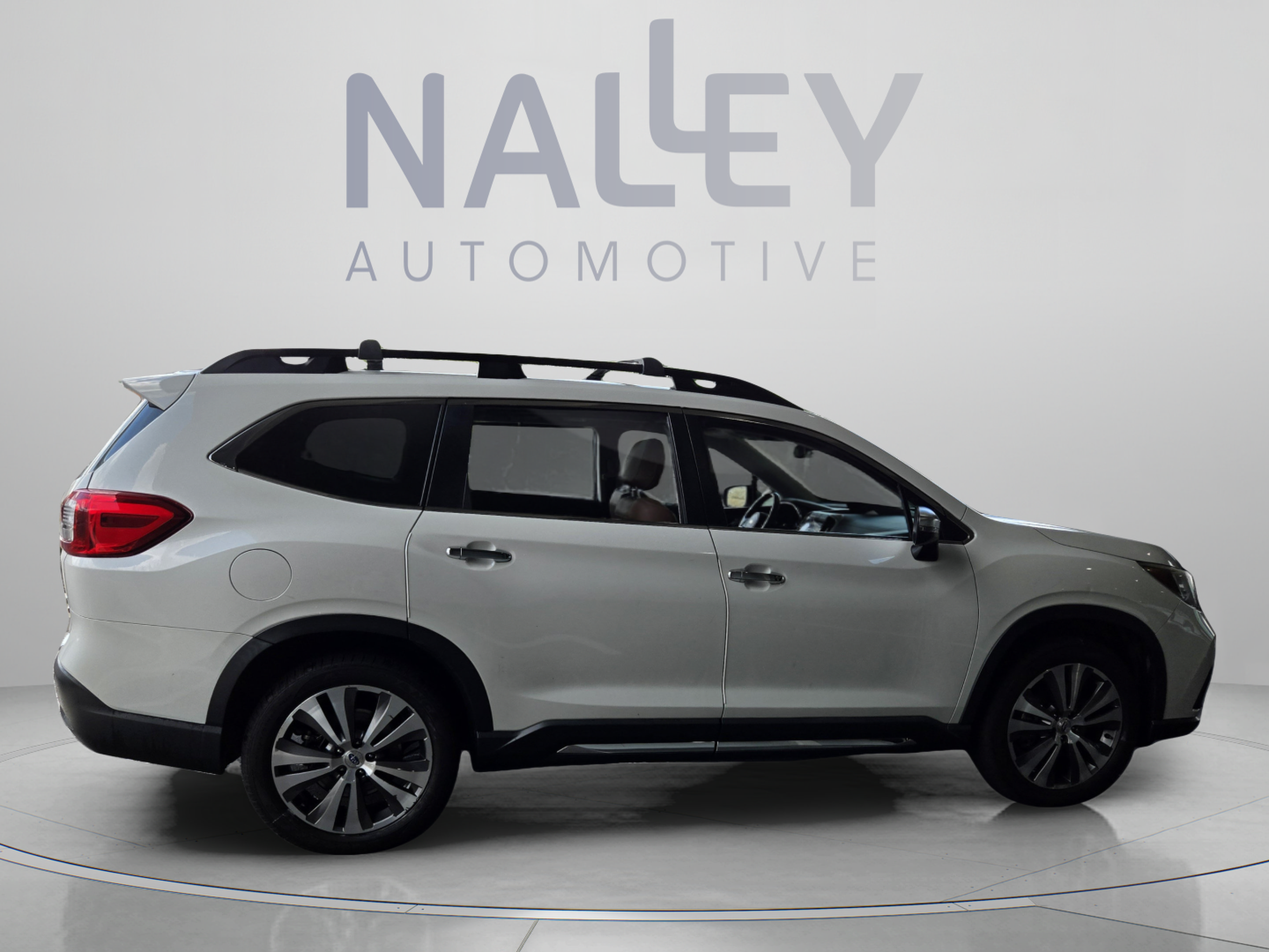 Used 2019 Subaru Ascent Touring w/ Popular Package #3 AWD/4WD image 3