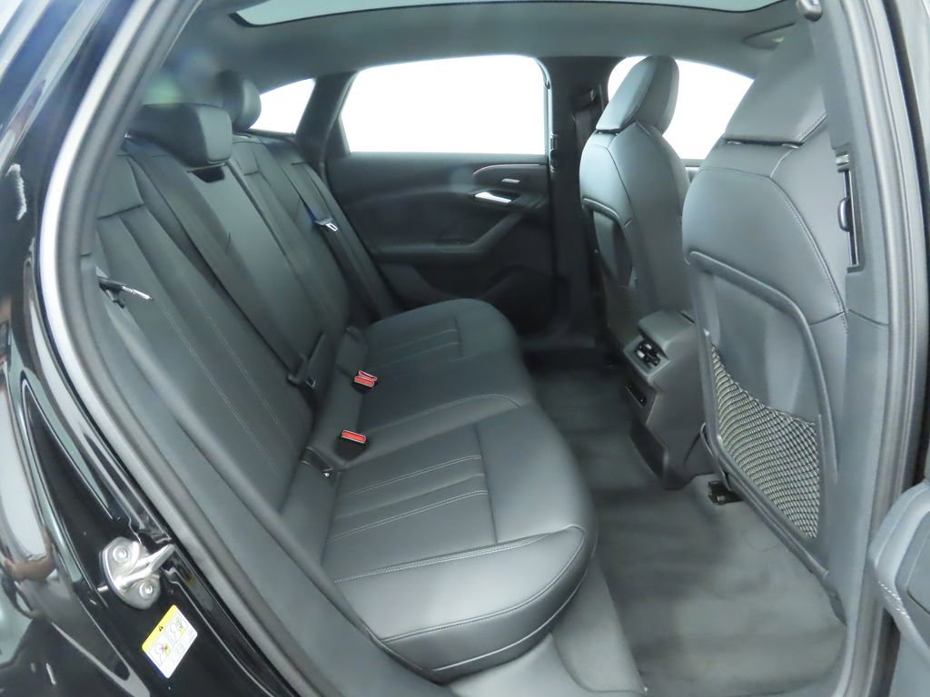 Used 2025 Audi A6 e-tron Premium Plus w/ Premium Plus image 24