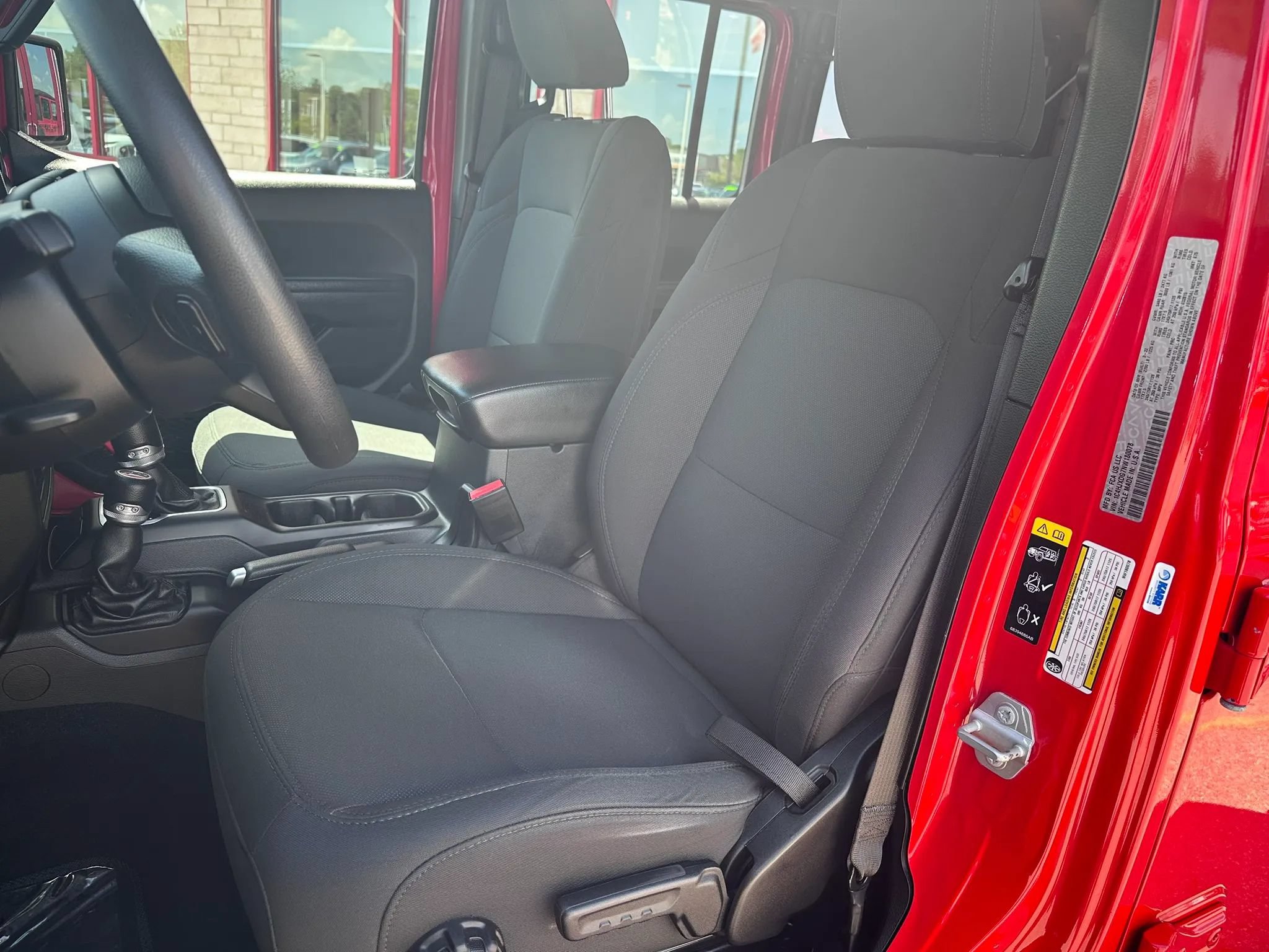 Used 2022 Jeep Wrangler Unlimited Sport AWD/4WD image 9