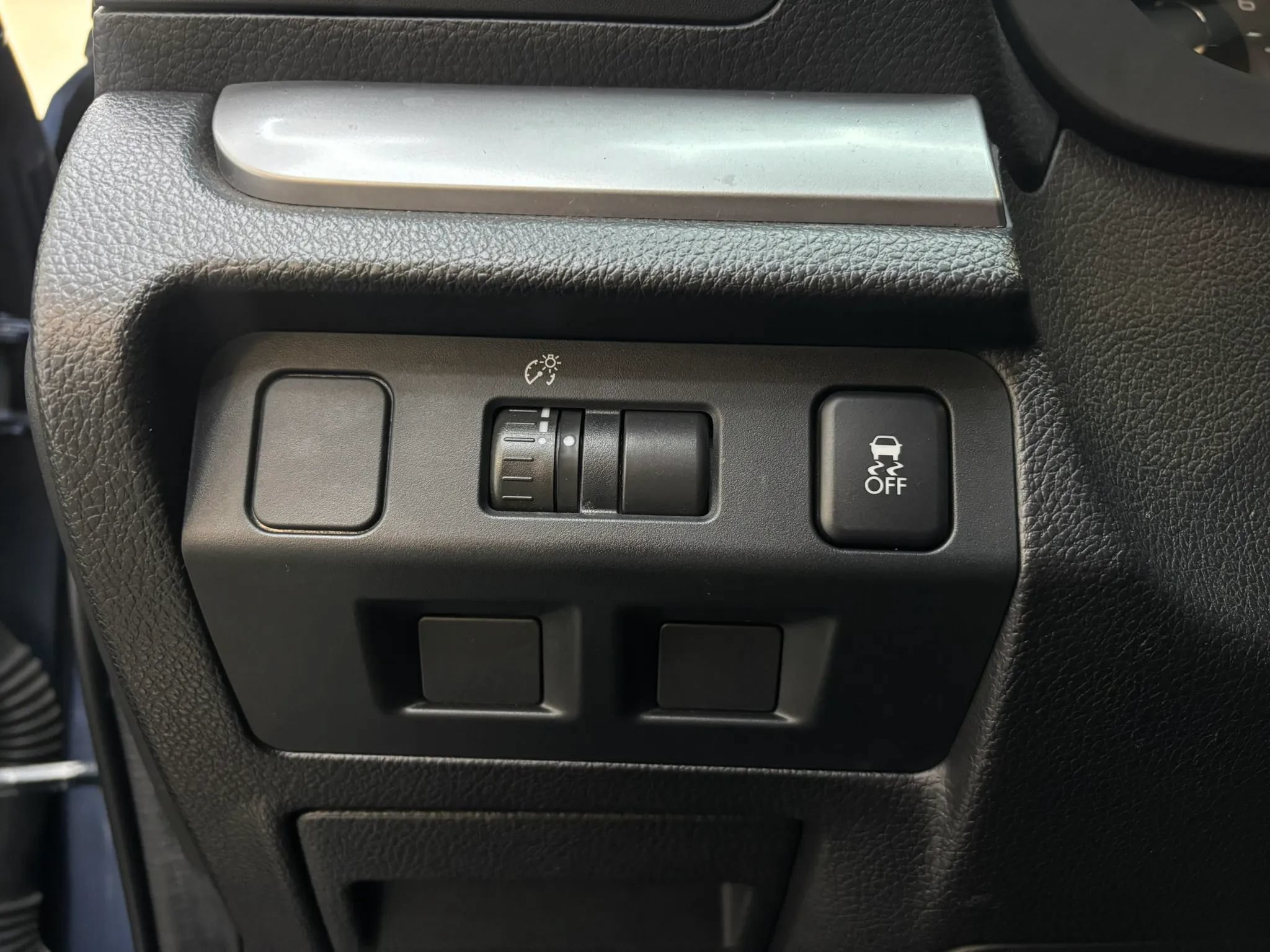Used 2014 Subaru Forester 2.0XT Premium AWD/4WD image 18