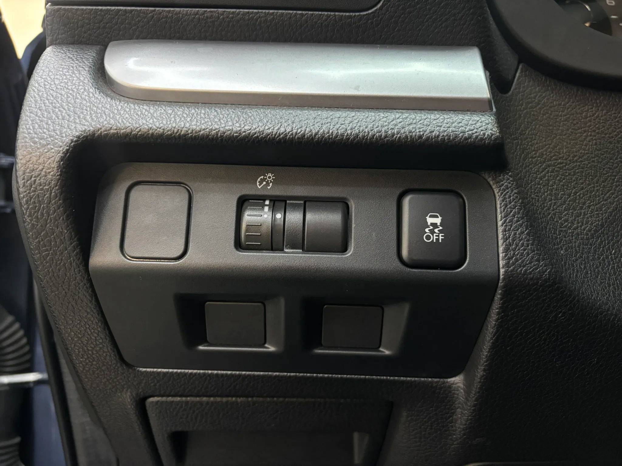 Used 2014 Subaru Forester 2.0XT Premium AWD/4WD image 18