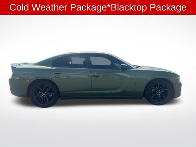 Used 2022 Dodge Charger SXT w/ Blacktop Package image 4