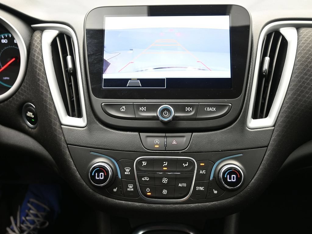 Used 2023 Chevrolet Malibu LT FWD image 12
