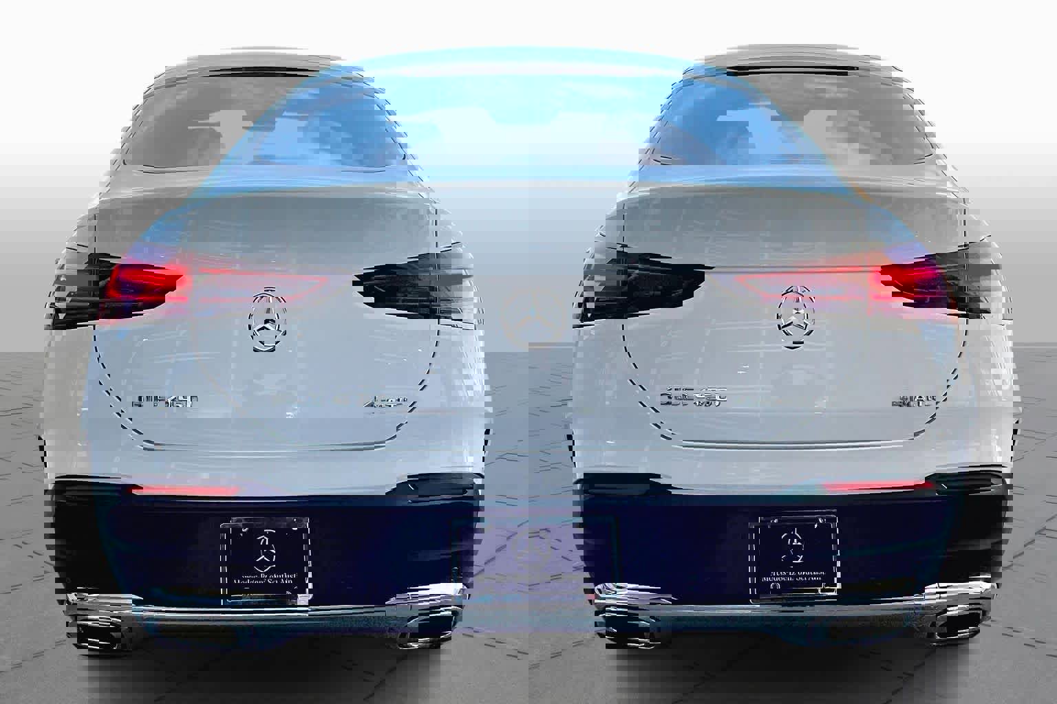 Used 2025 Mercedes-Benz GLE 450 4MATIC Coupe image 4