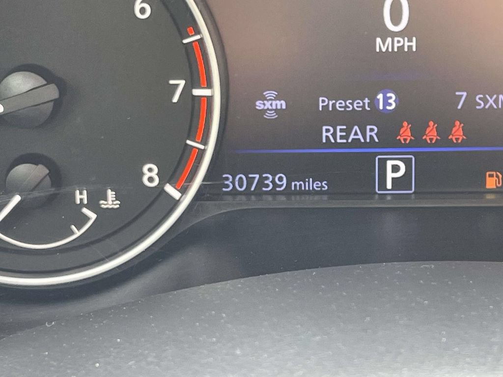 Used 2025 Nissan Altima 2.5 SV FWD image 30