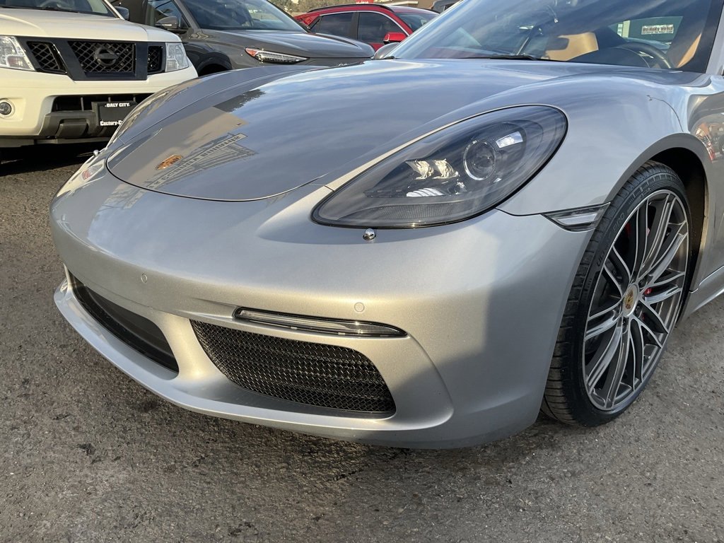Used 2017 Porsche 718 Cayman S image 58