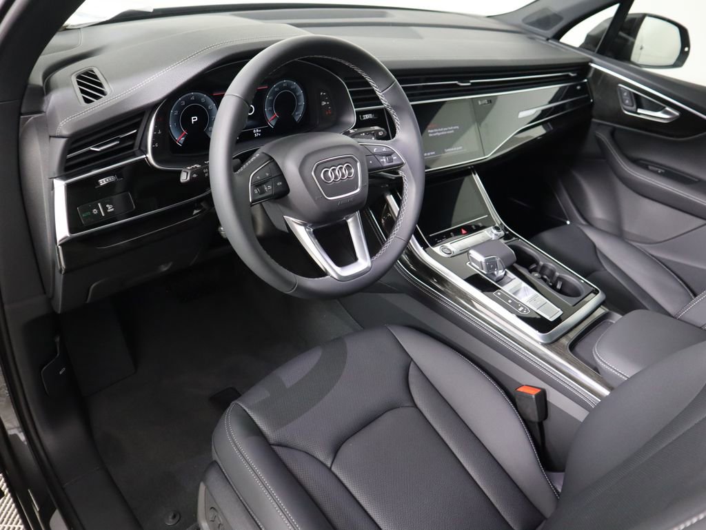Used 2026 Audi Q7 3.0T Premium Plus w/ Premium Plus Package image 11