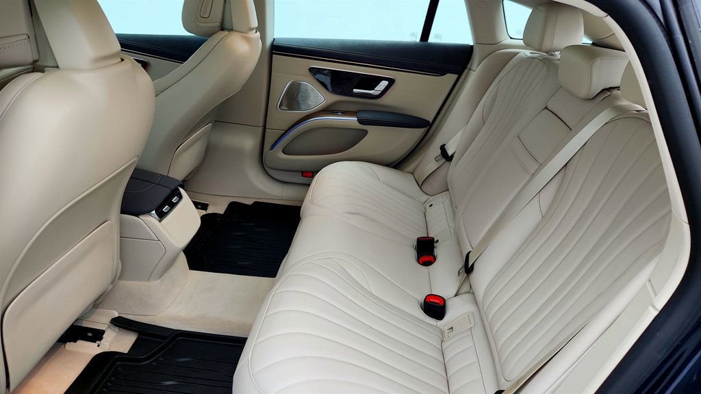 Used 2023 Mercedes-Benz EQS 580 EQS 580 4MATIC Sedan with Natu image 21