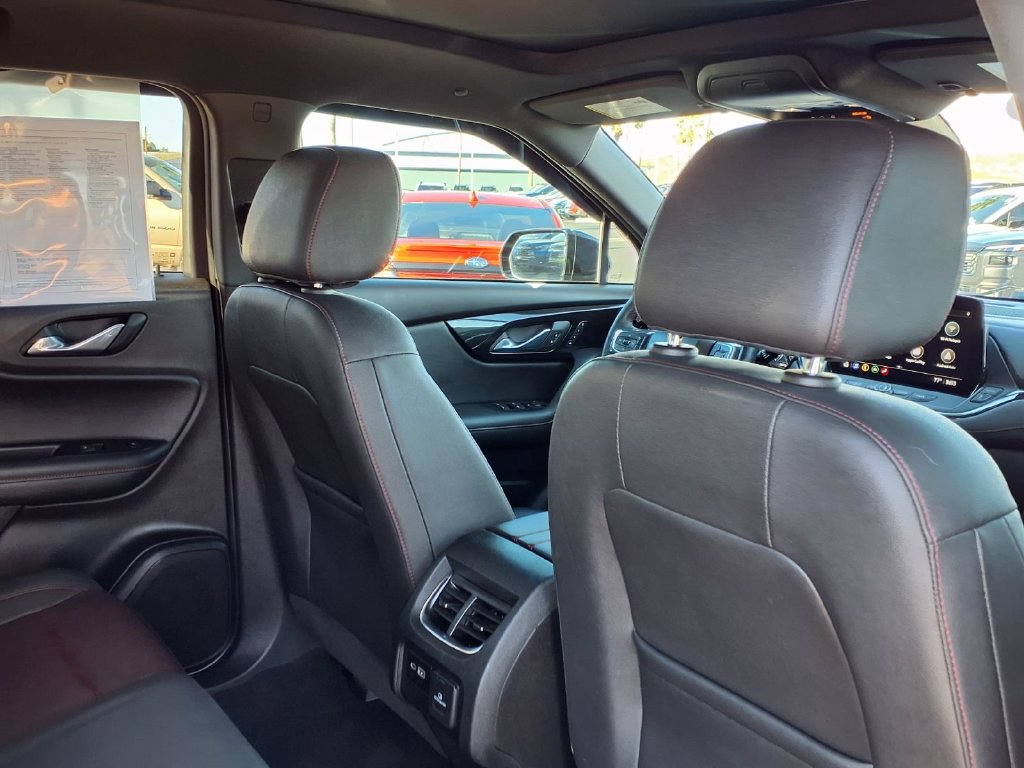 Used 2023 Chevrolet Blazer RS w/ Enhanced Convenience Package FWD image 20